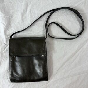 VTG Tusk Designer Black Leather Crossbody Bag Minimalist Chic Organizer Travel